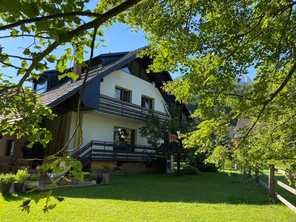 Apartment Zidana Marela - Attic With A View Kranjska Gora Eksteriør bilde