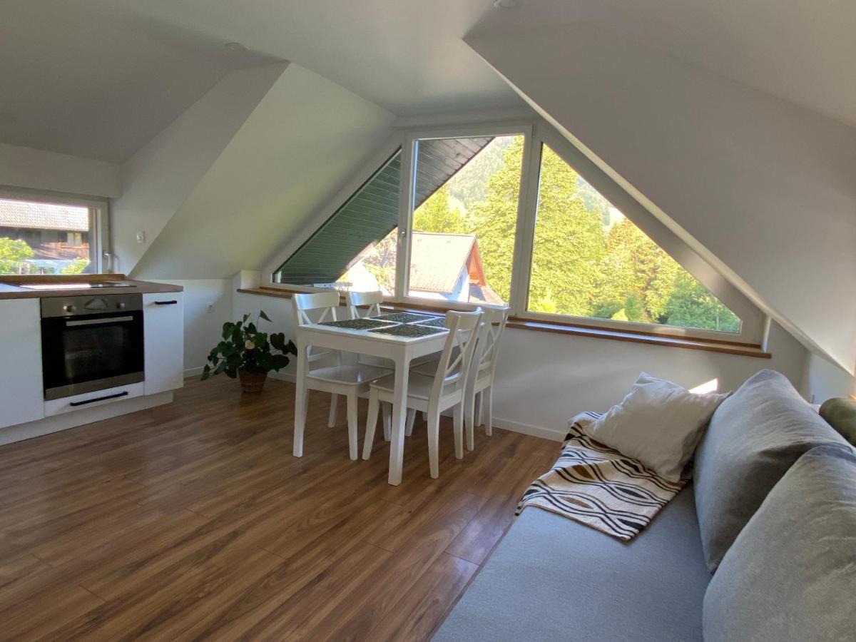 Apartment Zidana Marela - Attic With A View Kranjska Gora Eksteriør bilde