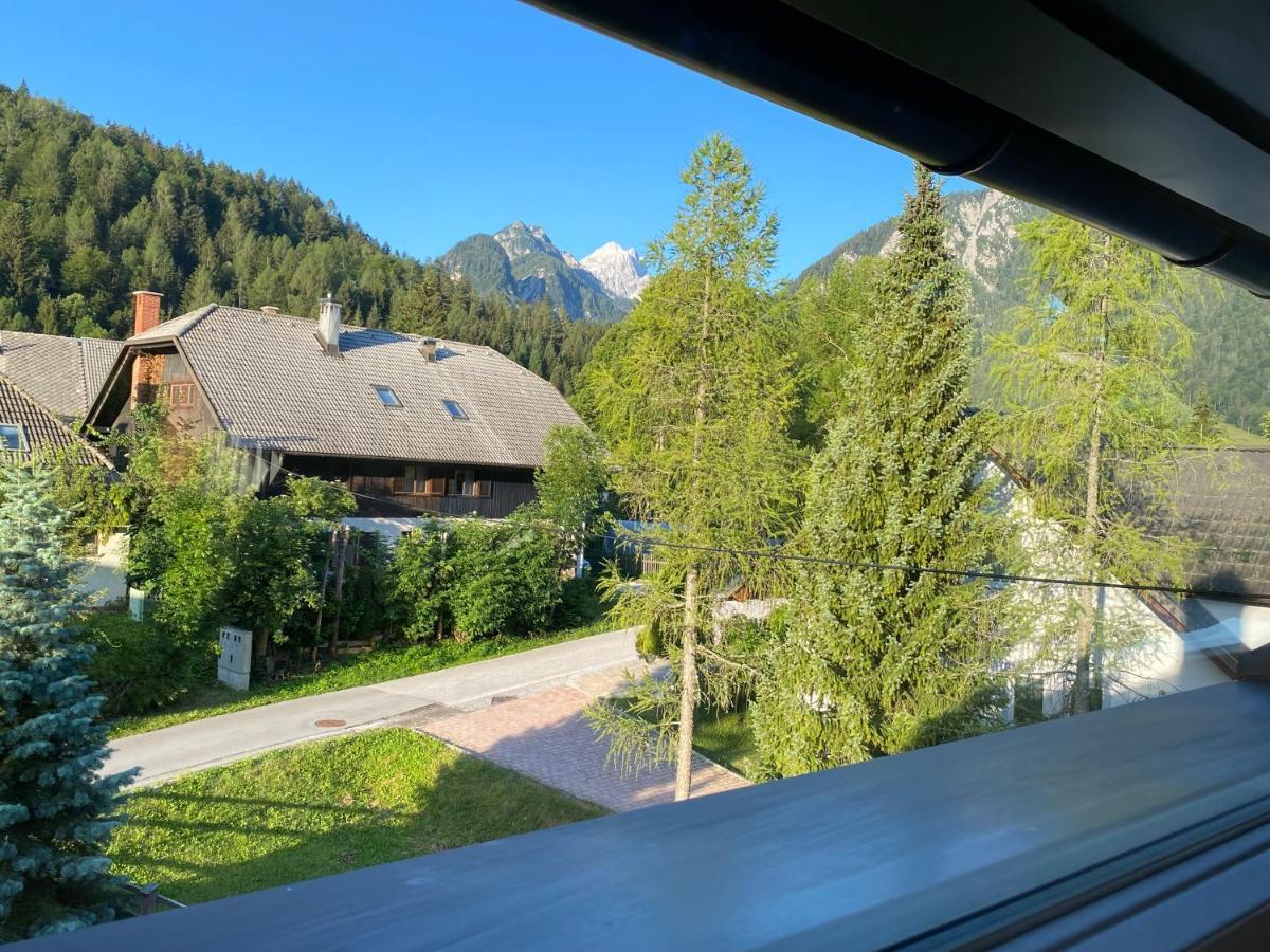Apartment Zidana Marela - Attic With A View Kranjska Gora Eksteriør bilde